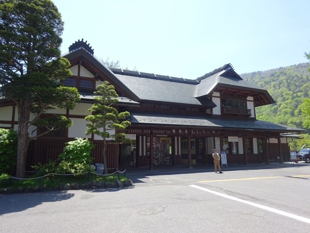 摜