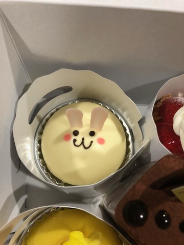 摜