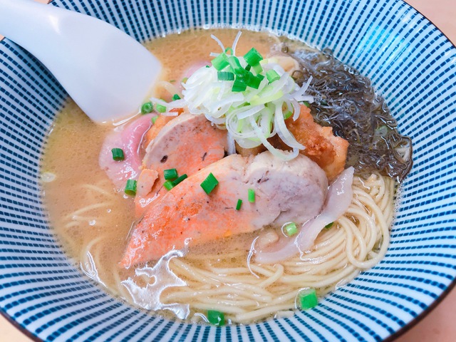 摜