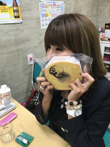 摜