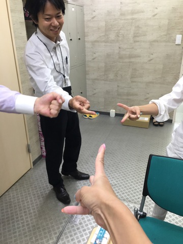 摜