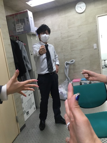 摜