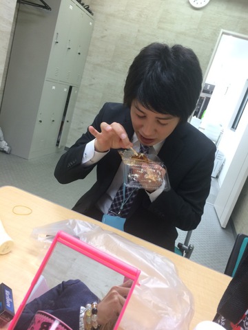 摜