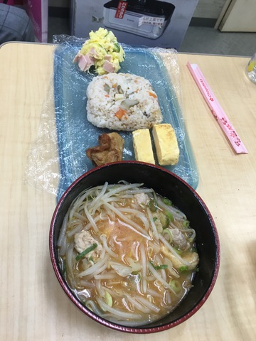 摜