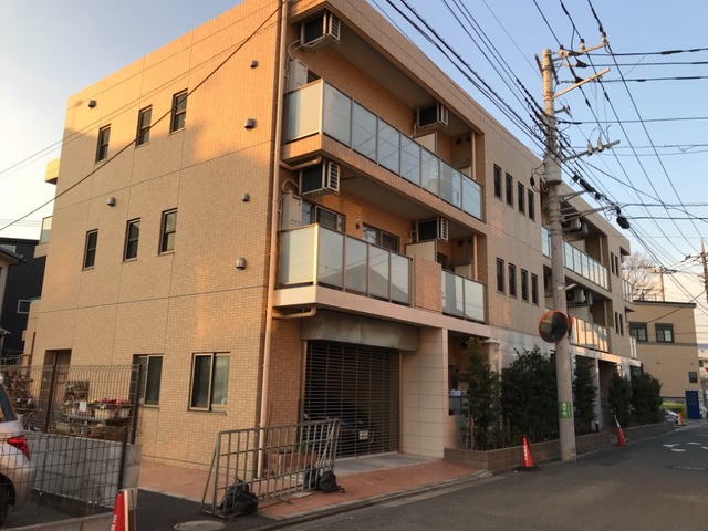 摜