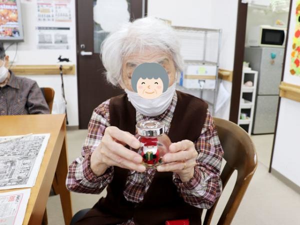 摜